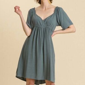 UMGEE Linen Green Dress With Pockets EUC